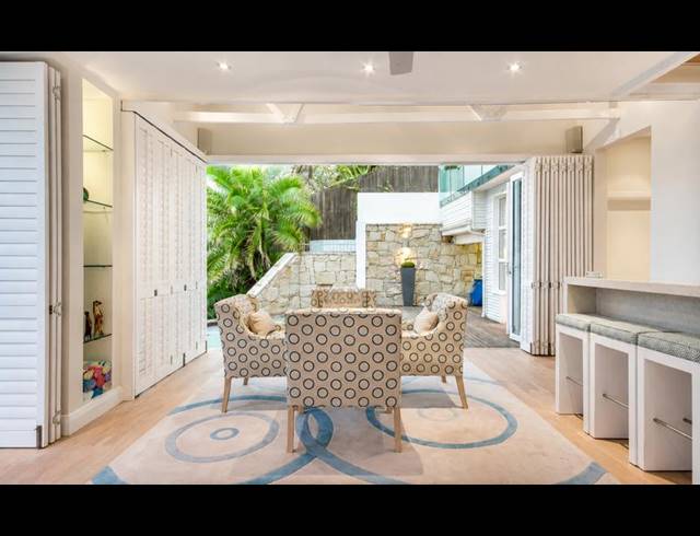 4 BEDROOM HOUSE FOR SALE IN CLIFTON